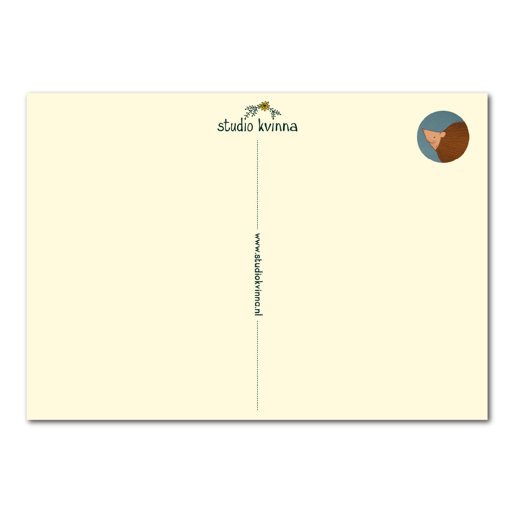 Ansichtkaart Egeltje met dennenappel | Kaart Studio Kvinna